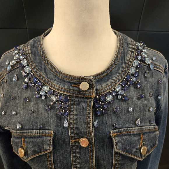 💎 Brand New Jewel Embellished Cropped Collarless Denim Jean Jacket Size S - Picture 4 of 12